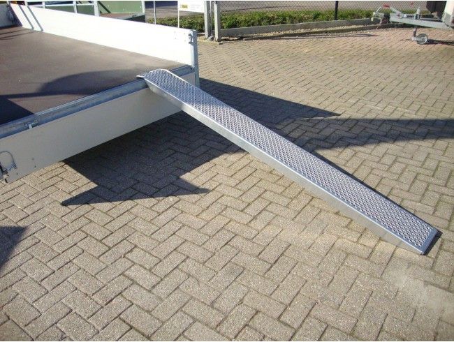 Oprijplaat set 250x26 1000 kg | Afbeelding 2 | Aanhangwagens XXL West-Brabant